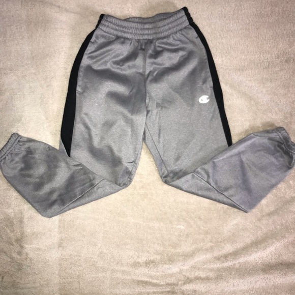 Champion Authentic jogger boys gray and black size: 7/8 - Picture 9 of 15